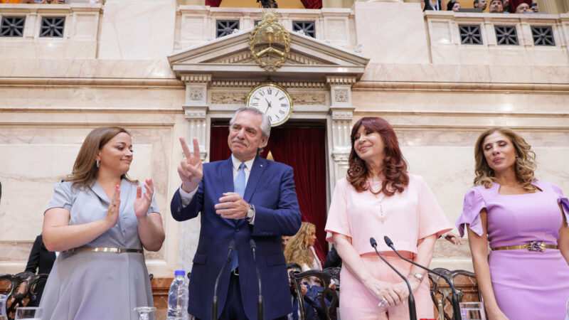 Alberto Fernández: “Construimos la democracia, vivimos en libertad, alcancemos la igualdad”