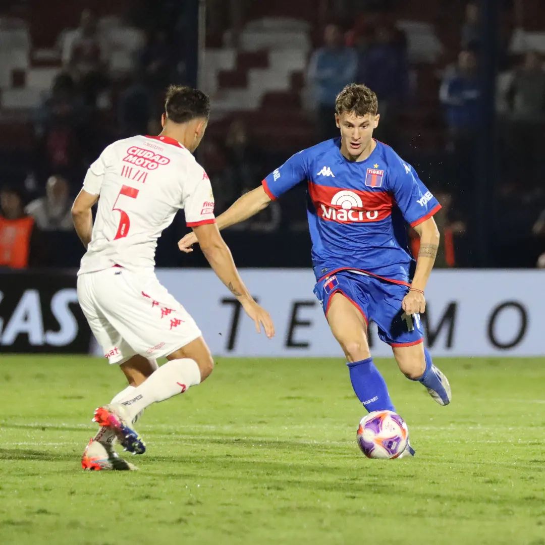 Tigre logró un gran triunfo frente a Huracán