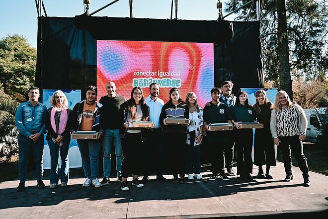 Conectar Igualdad: en tres días se entregaron 1226 netbooks a estudiantes de Escobar 