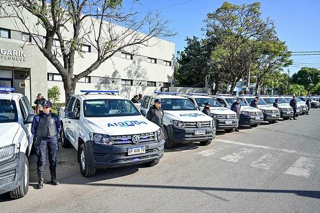 Escobar más seguridad,  25 patrulleros de la Policía Bonaerense reforzarán la seguridad de todo el distrito