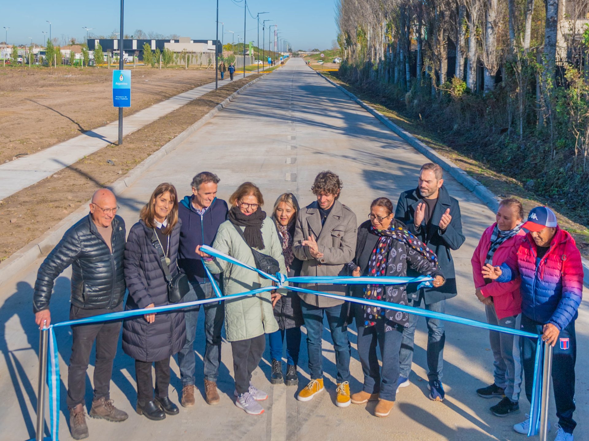Juan Andreotti y Gabriel Katopodis inauguraron la apertura y pavimentación de la nueva calle Maipú