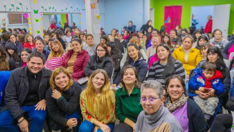 San Fernando incentiva el uso de la Copa Menstrual en charlas con vecinas