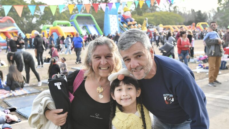 Hurlingham: Zabaleta junto a las familias en el cierre de las vacaciones de invierno