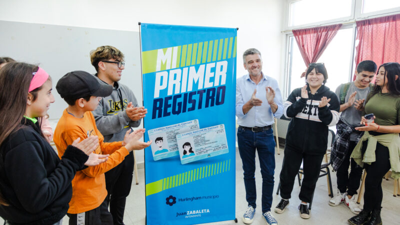 Zabaleta presentó “Mi primer registro”, un programa que promueve la seguridad vial de los jóvenes de Hurlingham