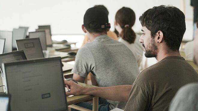 En el Polo de Educación Superior de Escobar se ofrecerá una Diplomatura de Programación de la UBA