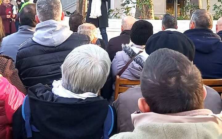 Juan Andreotti inauguró la restauración del Palacio: Belgrano – Otamendi acompañado por los Vecinos