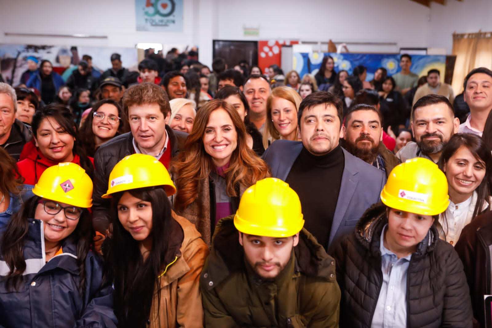 En Tierra del Fuego, Tolosa Paz y el gobernador Melella recorrieron obras en Centros de Desarrollo Infantil y visitaron Cooperativas de Trabajo     