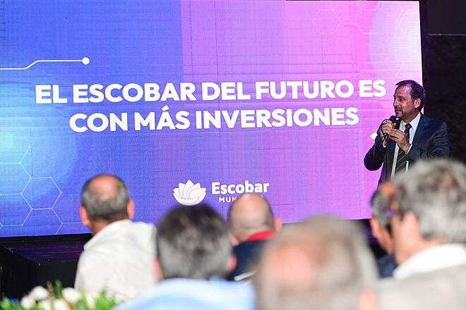 Ariel Sujarchuk se reunió con más de 400 empresarios para profundizar el récord de inversiones en el partido de Escobar