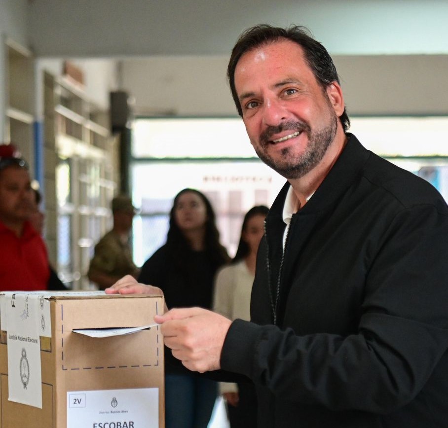 Ariel Sujarchuk: “Votemos con el corazón y con amor por el futuro de las y los argentinos”