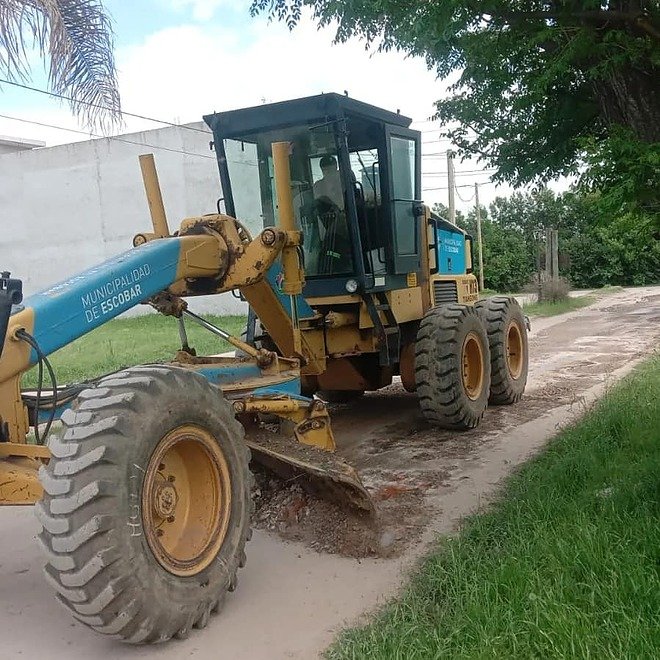 La Municipalidad de Escobar intensifica las obras de bacheo, estabilizado y mantenimiento del espacio público 