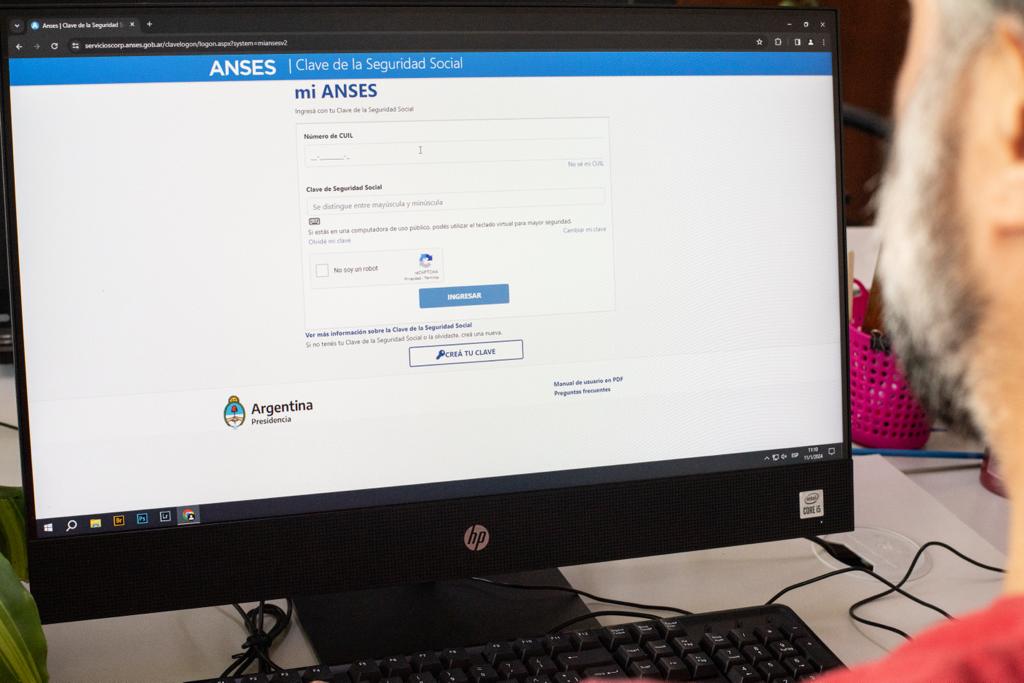 La clave de la Seguridad Social permite realizar trámites en la web de la ANSES