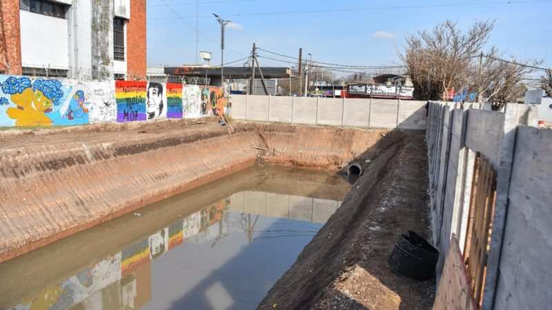 Avanzan las obras de ampliación del reservorio de agua en el centro de Garín