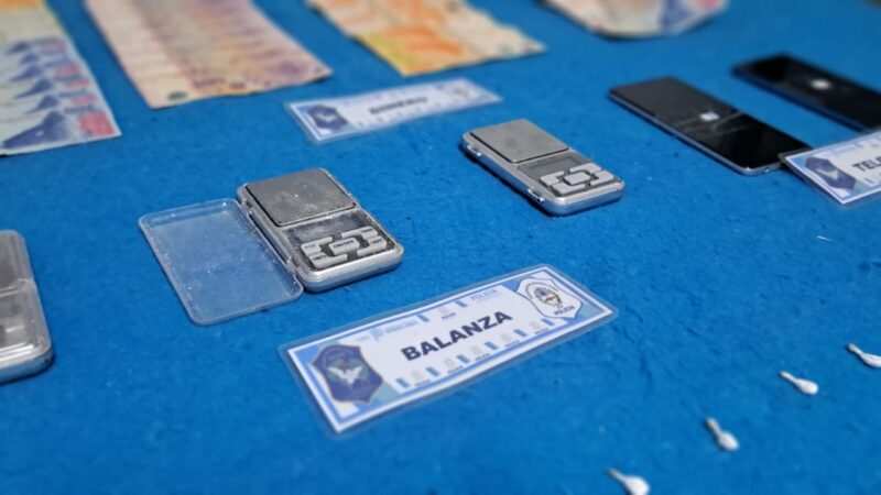 Garín: detuvieron a dos hermanos que se dedicaban a la venta de droga y se incautaron casi 200 gramos de cocaína