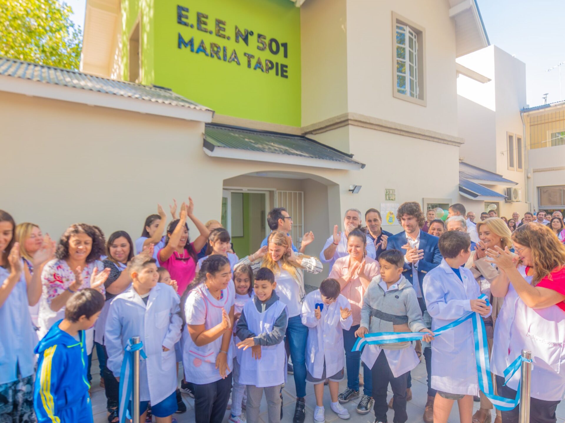 Juan Andreotti inauguró la renovación de la Escuela de Educación Especial N°501