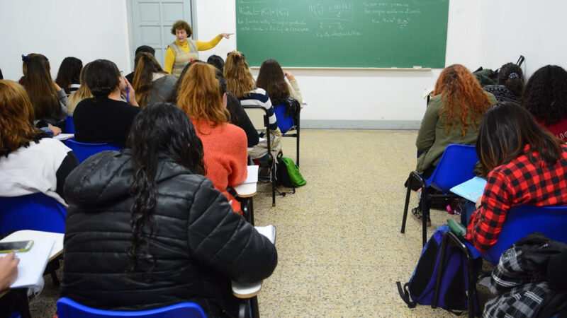 De inglés a latín: últimos días para inscribirse en los cursos de idiomas con descuentos para escobarenses