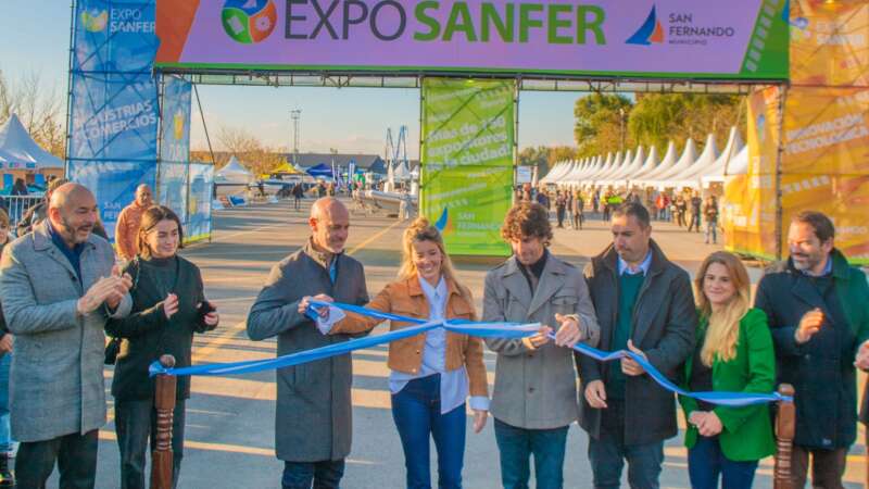 Juan Andreotti inauguró “Expo Sanfer”, gran feria de industrias, comercios e innovación tecnológica