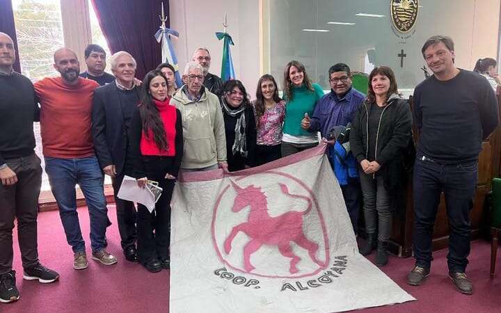Los concejales votaron de manera unánime a favor de otorgar beneficios a la Cooperativa de Trabajo Alcoyana de Vicente López.