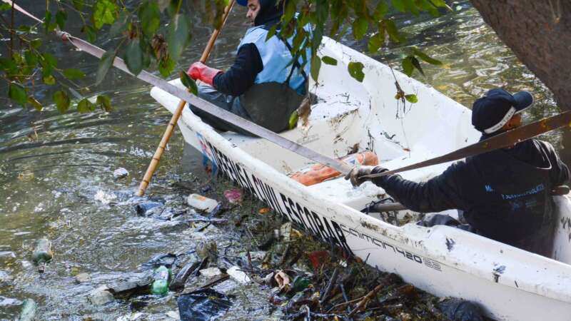 El Municipio y la Provincia trabajan en la limpieza profunda del arroyo Escobar