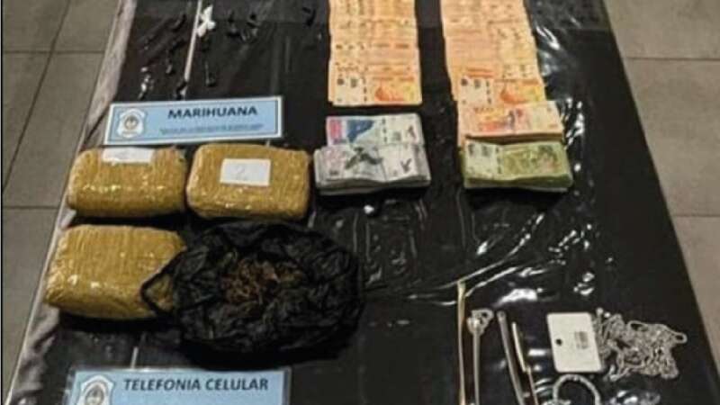Nuevo golpe al narcomenudeo en Escobar: tras cinco allanamientos, cayó una banda que vendía droga en todo el distrito