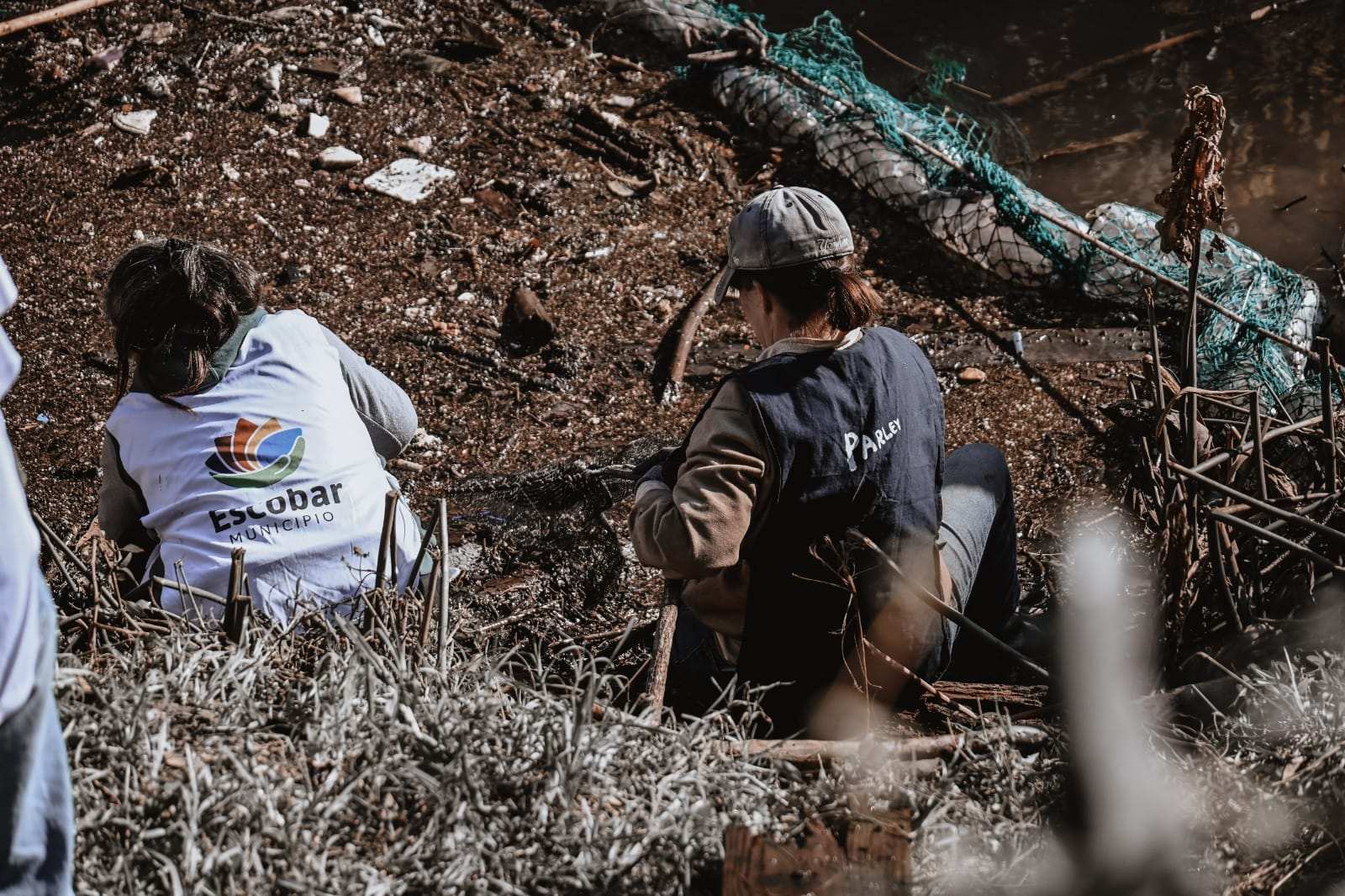 Comenzó la primera etapa de limpieza profunda del Arroyo de la Reserva Natural Educativa