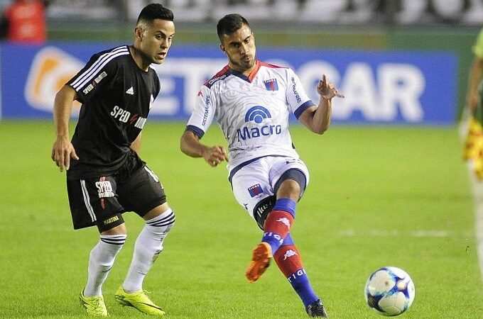 Tigre vs. Deportivo Riestra: Duelo Crucial por la Permanencia