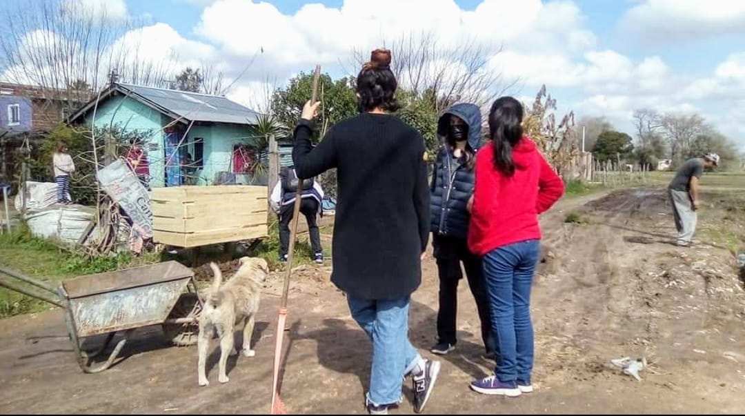 Proyecto Solidario de Vecinos en Barrios Mirador y D’cunto: Transformando la Comunidad 