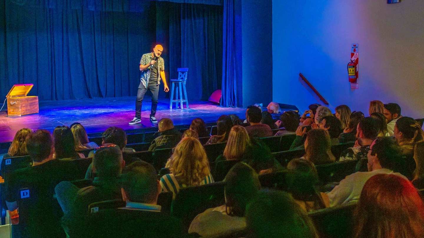 El comediante Martín Pugliese se presentó en el Teatro Martinelli