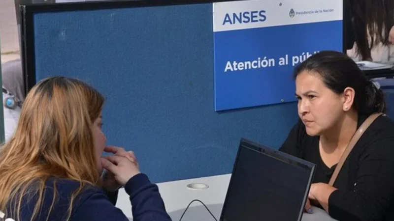 Operativis de Atensión de ANSES en Buenos Aires