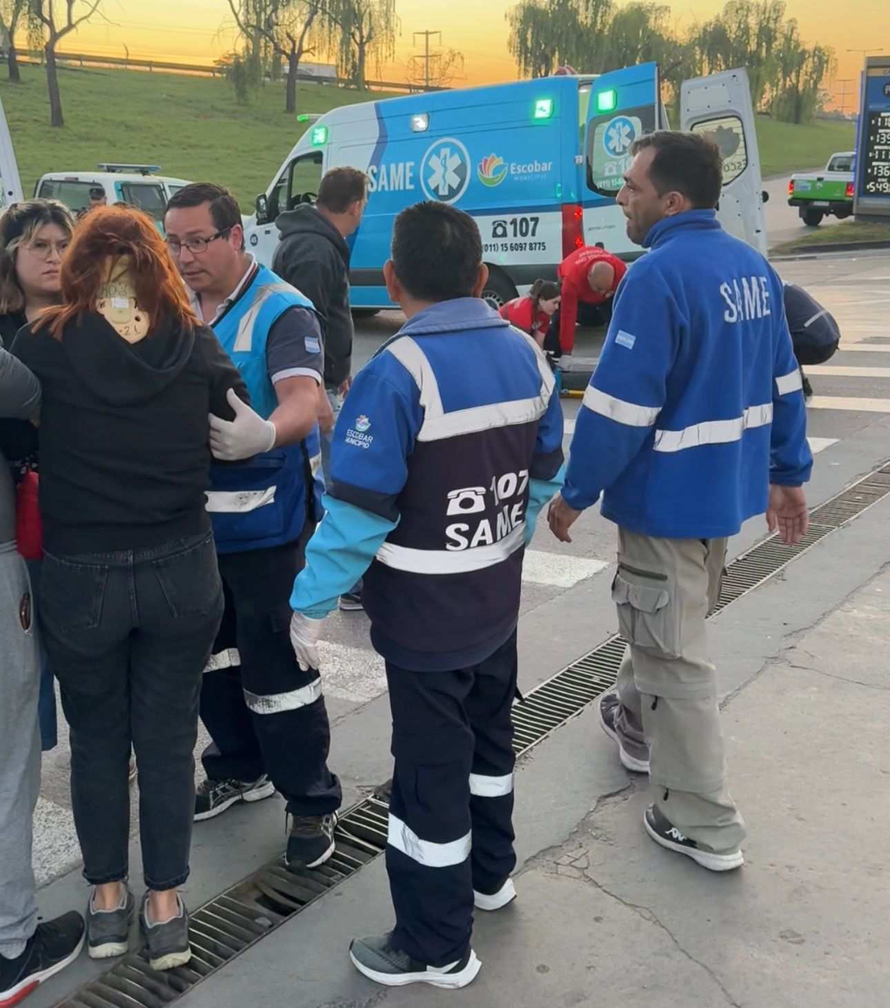 Panamericana: Defensa Civil, Bomberos Voluntarios y SAME atendieron a 20 heridos por un choque entre un micro y un colectivo