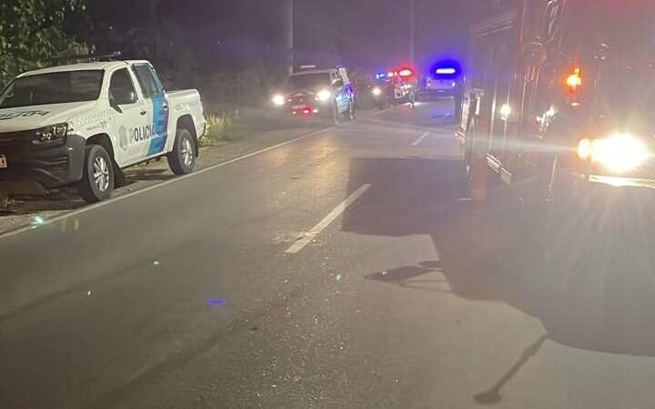 Accidente fatal en la Ruta 25: Una persona muerta y otra herida