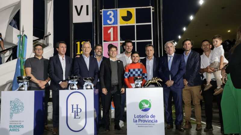 Kicillof asistió al Gran Premio Internacional Dardo Rocha en el Hipódromo de La Plata