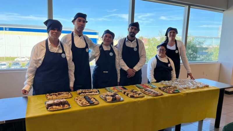 Taller de Repostería en el Centro de Día René Favaloro: Una Oportunidad de Crecimiento y Desarrollo Laboral