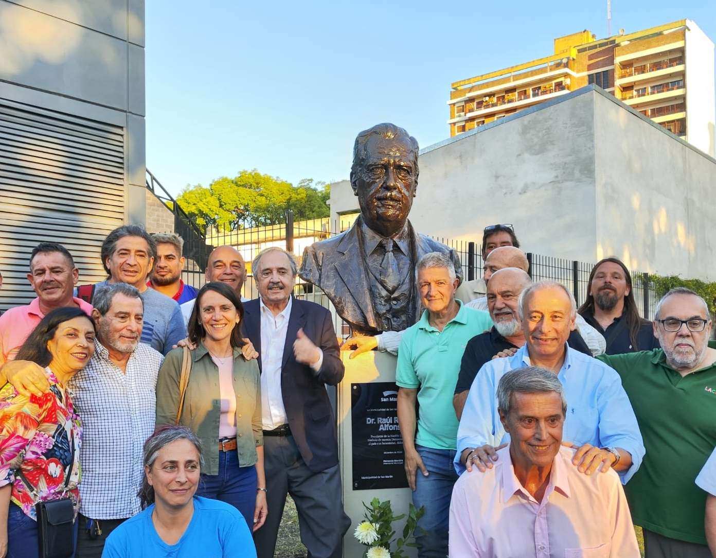 ALFONSÍN: “PARA RECUPERAR LA CONFIANZA DE LA SOCIEDAD DEBEMOS TENER UNA CONDUCTA EJEMPLAR”