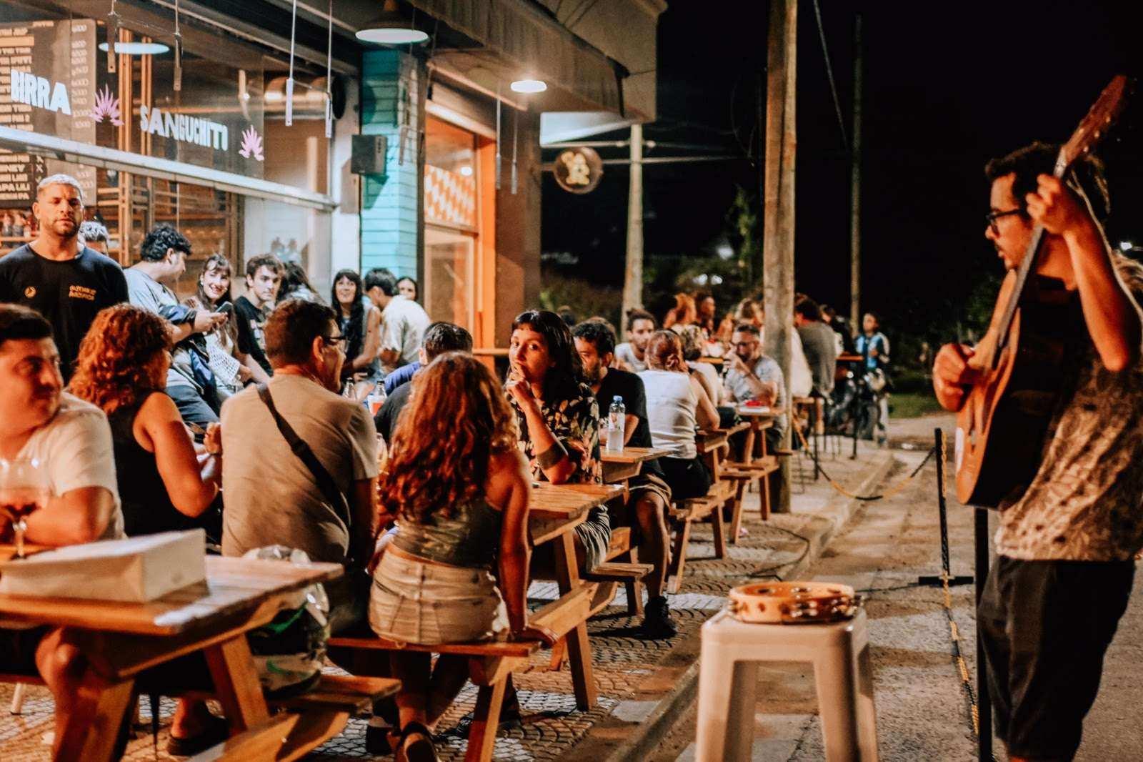 La Noche de las Pizzerías en Escobar: los comercios locales triplicaron sus ventas 