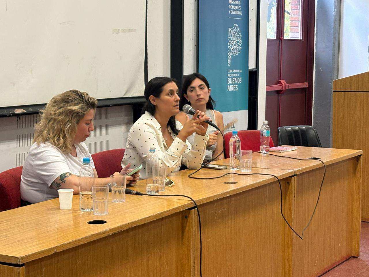 Sofía Vannelli participó como expositora en el Congreso de Políticas para la Igualdad en Luján