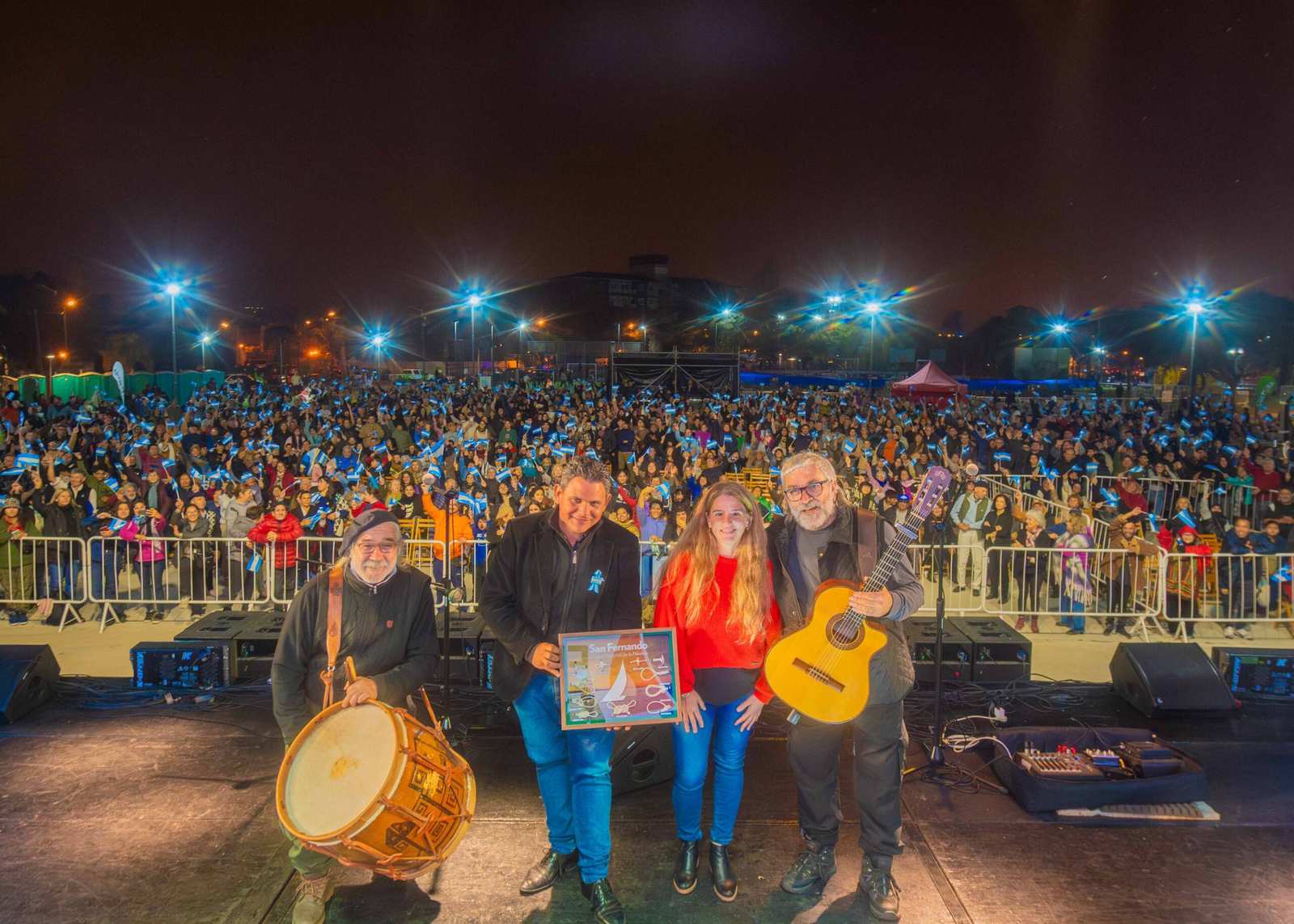 San Fernando festejó el “Día de la Patria” con el gran cierre del Dúo Coplanacu