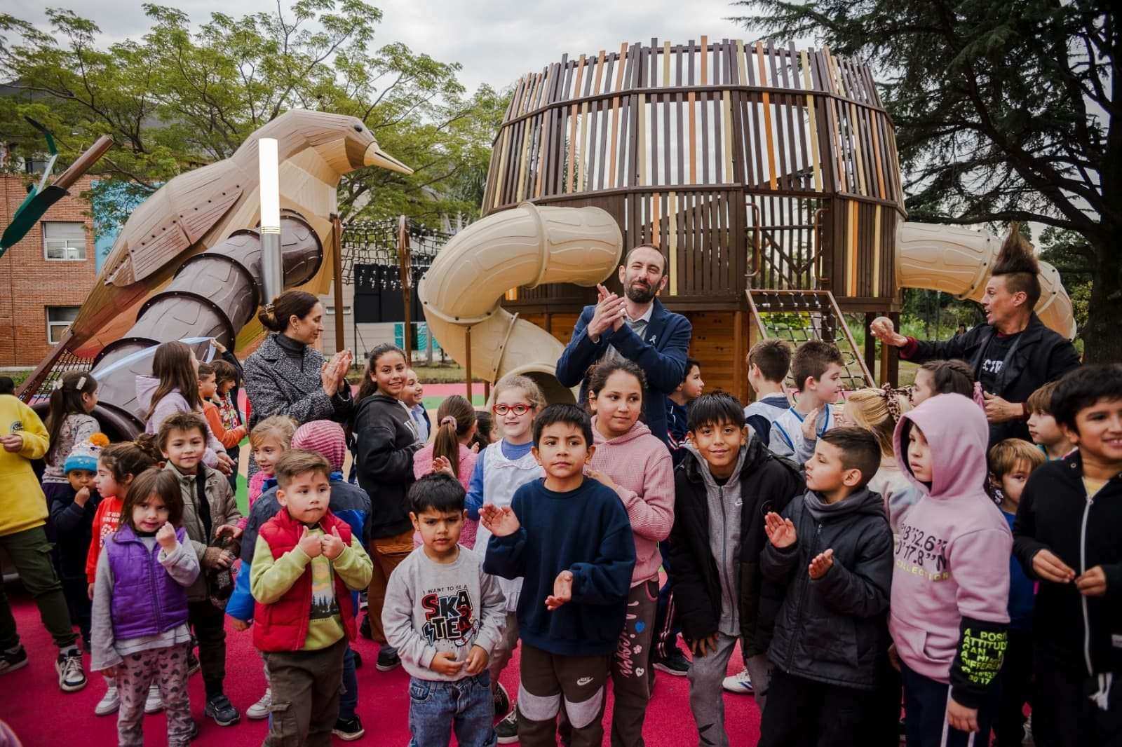 Otro compromiso cumplido: Selci inauguró el Parque de las Infancias en el predio municipal