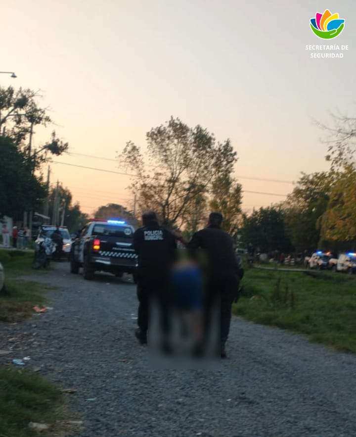 La Policía Municipal usó un arma no letal Byrna para evitar un suicidio en Garín