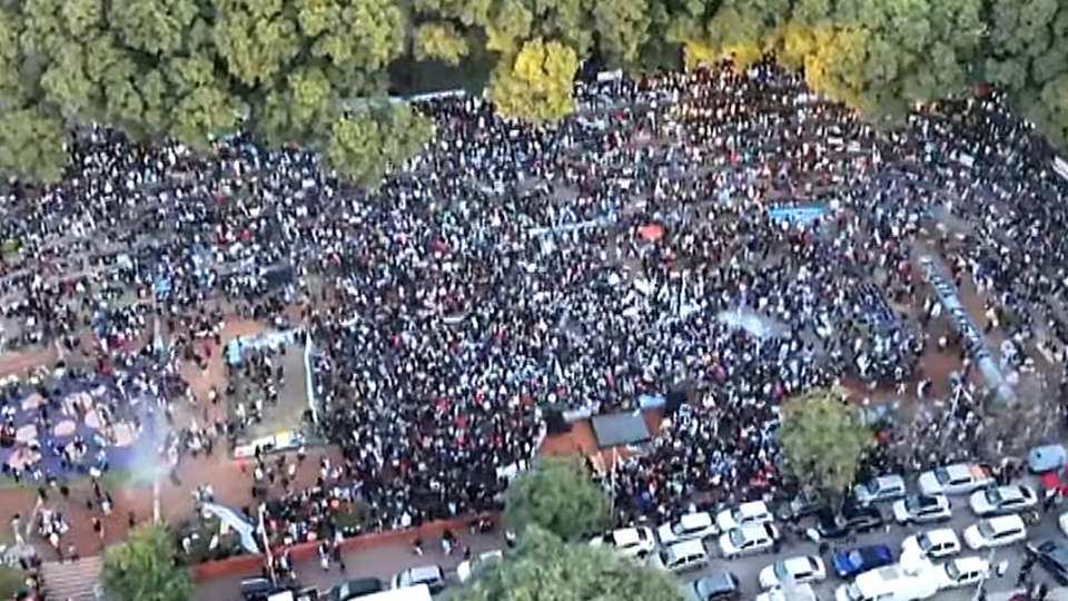 Cristina reaparece con audio en banderazo de Parque Lezama: “Bullrich genera caos”