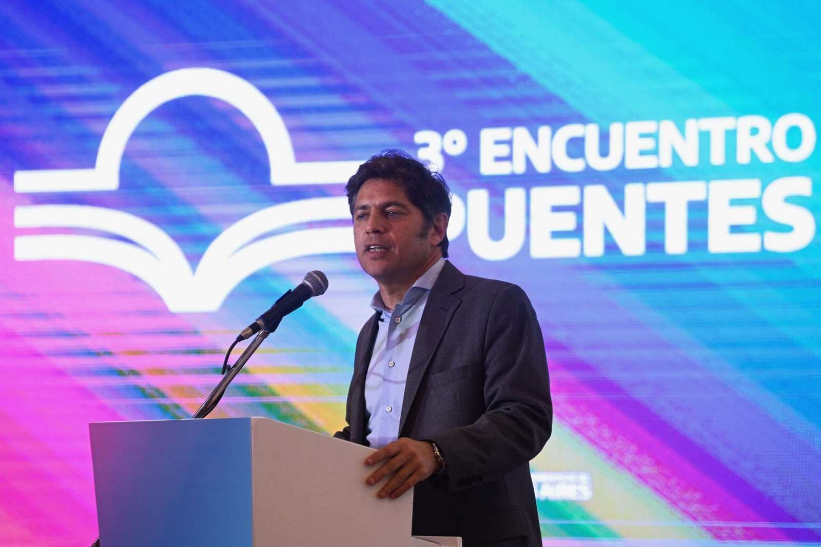Kicillof: “Mi mejor respuesta a los insultos del Presidente es seguir trabajando para defender a todos los sectores que sufren sus políticas”