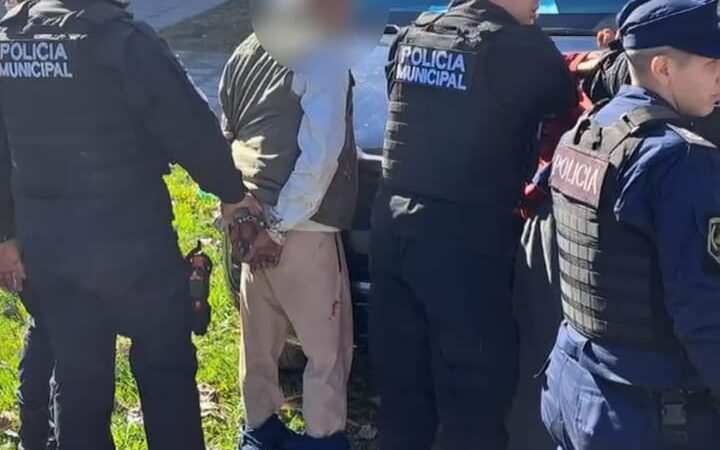 Policia Municipal de Escobar: Dos delincuentes aprehendidos gracias al uso de Armas no Letales.