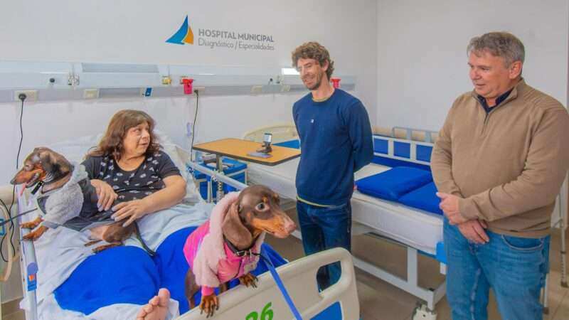 Juan Andreotti presentó un programa de visitas terapéuticas con animales en el Hospital Municipal
