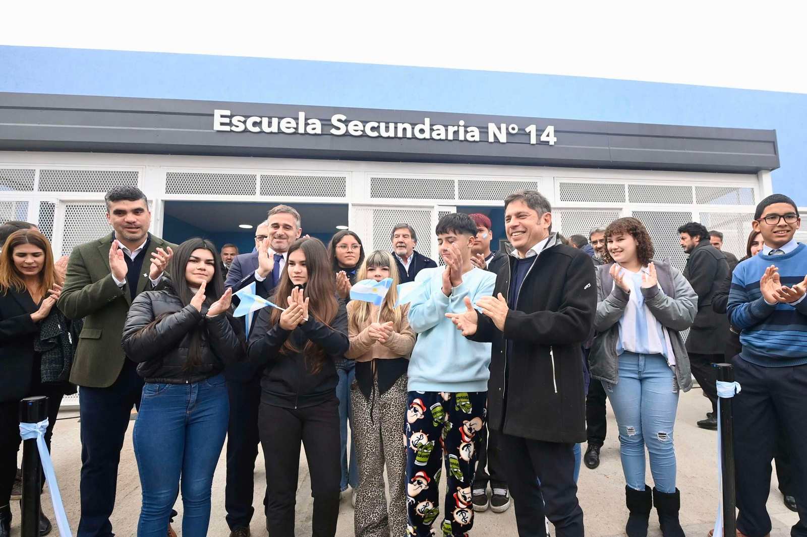 Kicillof inauguró el nuevo edificio de la Escuela Secundaria N° 14 en Presidente Derqui