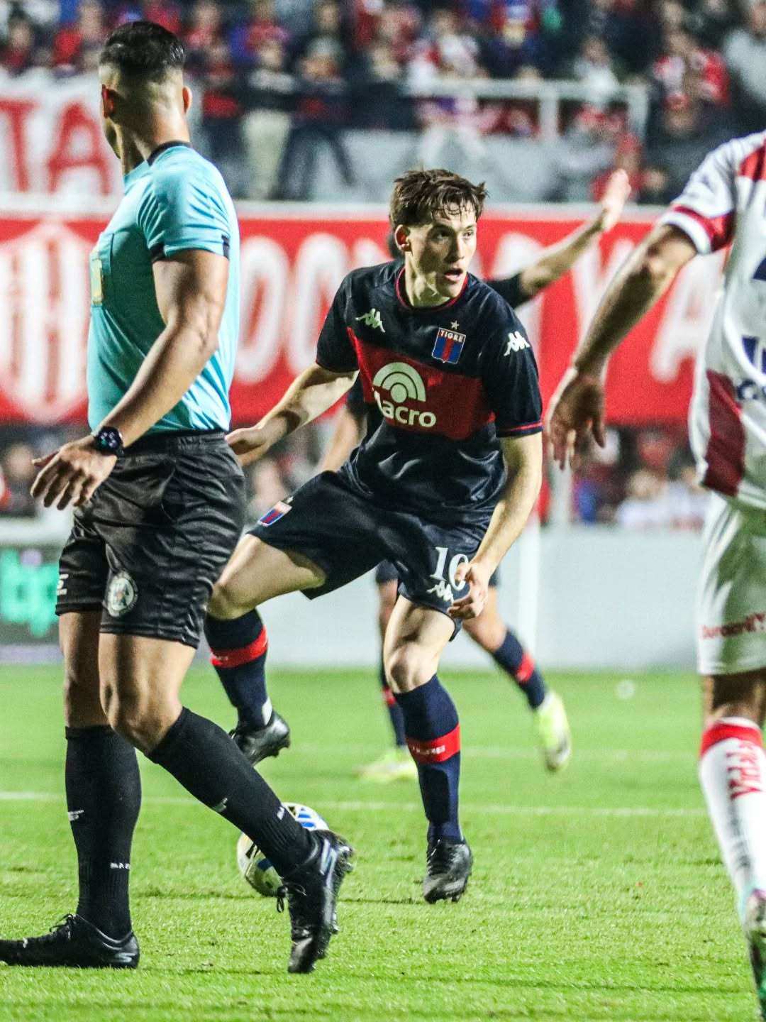 Valioso punto en Santa Fe: Tigre resistió y se trajo un empate ante Unión
