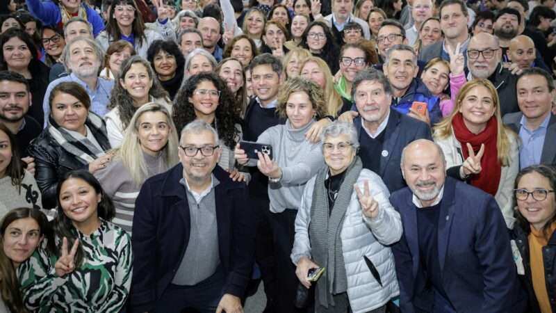 Kicillof encabezó la apertura del primer seminario provincial sobre Centros Socioeducativos y Comunitarios