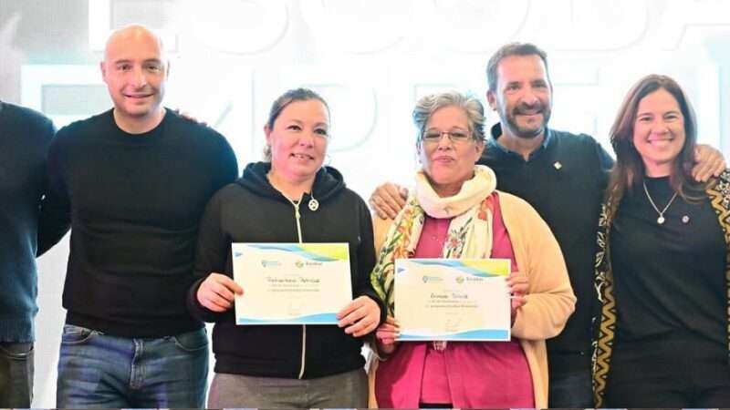 300 Nuevas Oportunidades: Entrega de KITS para fortalecer el trabajo independiente en Escobar