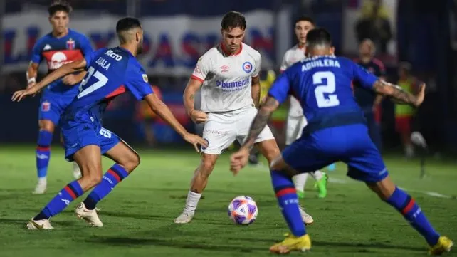 Tigre busca levantar cabeza en casa ante Argentinos para lograr su primer triunfo en el Clausura