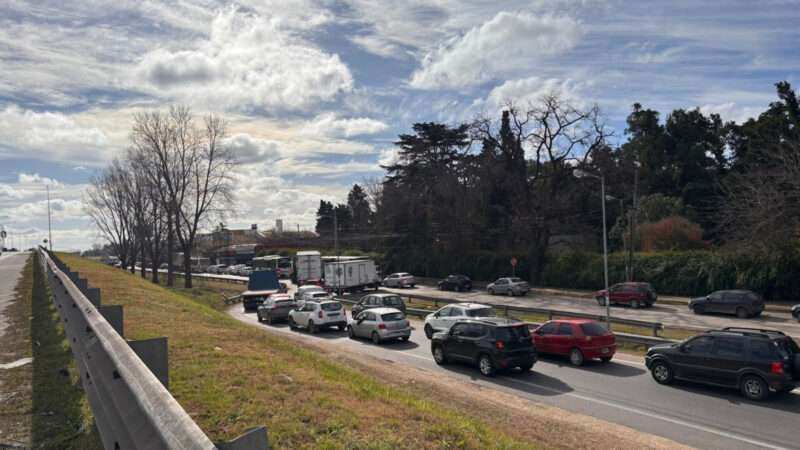 El Municipio presentó una fuerte queja ante AUSOL por el semáforo colocado en avenida De los Inmigrantes y colectoras  