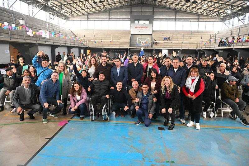 Transporte inclusivo: 1.000 personas con discapacidad de Escobar recibieron pases gratuitos