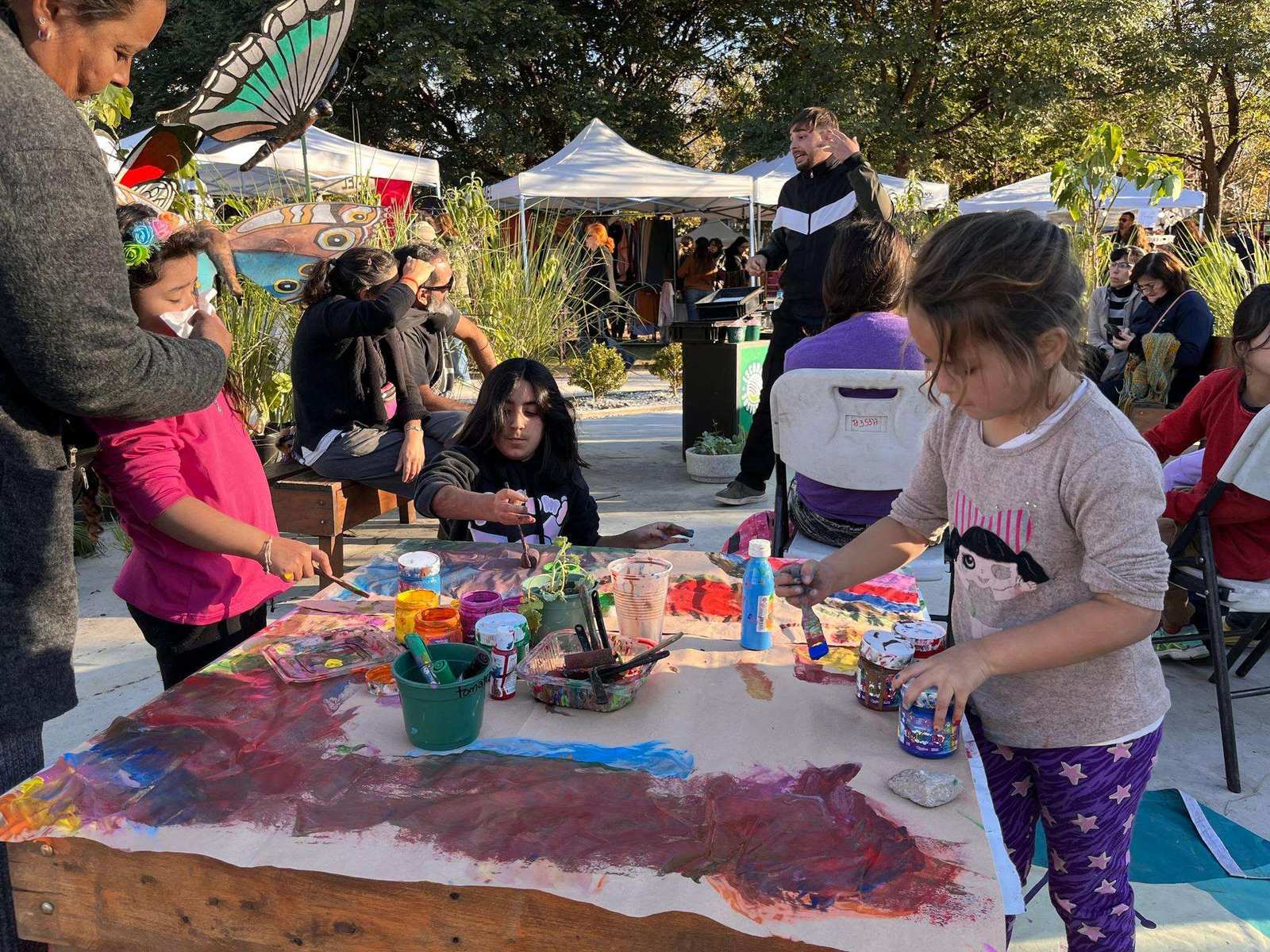 Vacaciones sin pantallas: actividades recreativas y educativas para las infancias